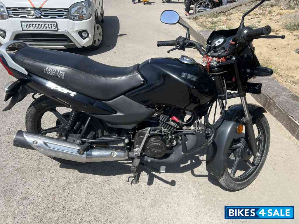 All Black TVS Sport All Black TVS Sport