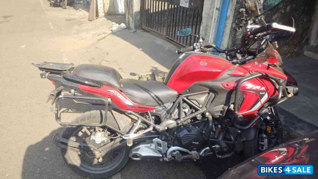 Red Benelli TRK 502 BS6 Red Benelli TRK 502 BS6