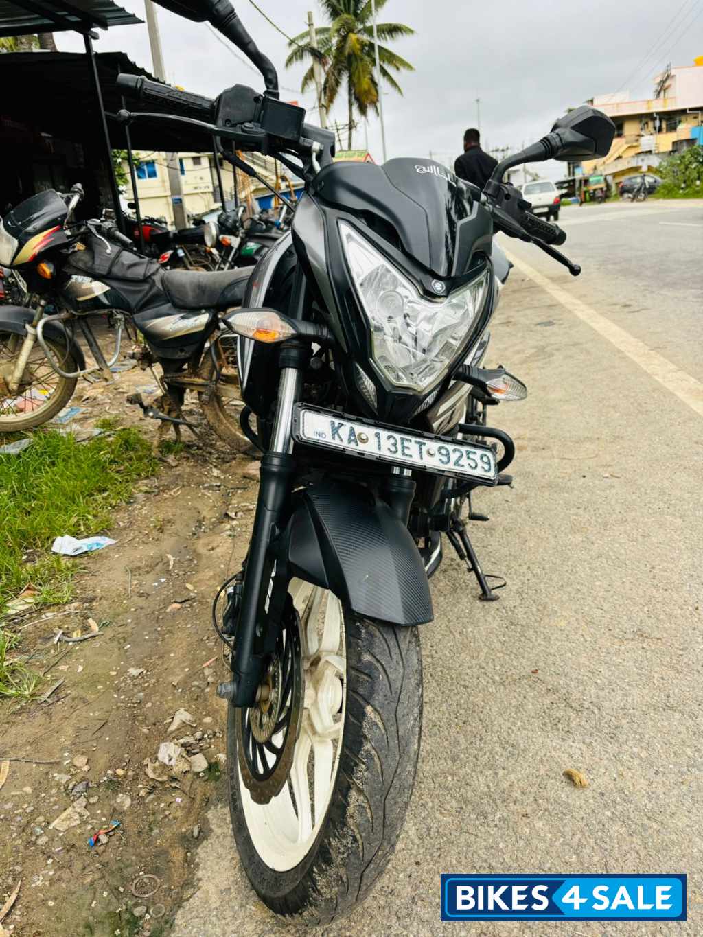 Pewter Grey Bajaj Pulsar NS 200 BS6 Pewter Grey Bajaj Pulsar NS 200 BS6