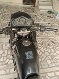 Black Hero Karizma R