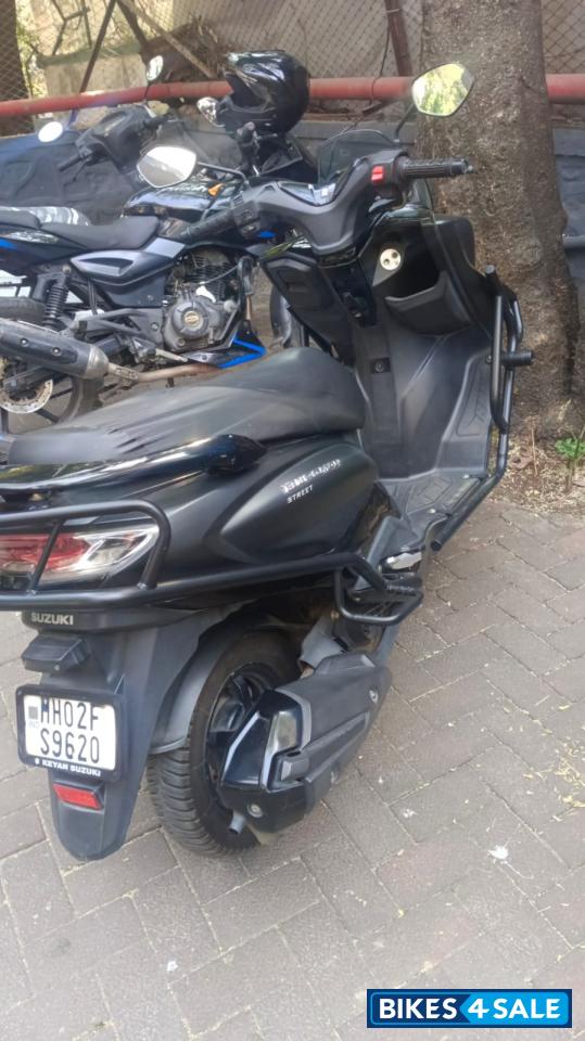 Suzuki Burgman Street Suzuki Burgman Street