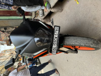 KTM RC 200 2022