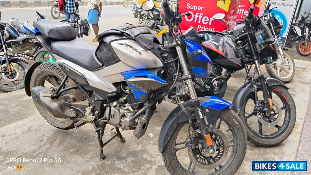 Blue Hero Xtreme 125R Blue Hero Xtreme 125R