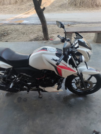 TVS Apache RTR 160 4V BS6 2022 Model