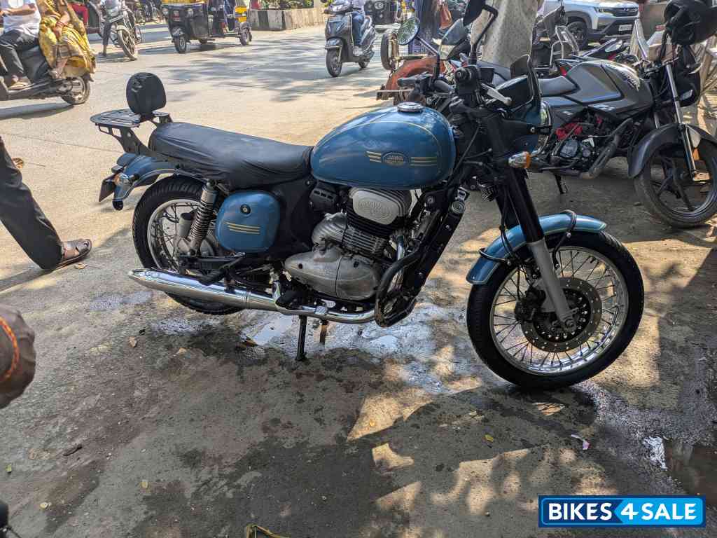 Jawa 42 Dual Tone Jawa 42 Dual Tone