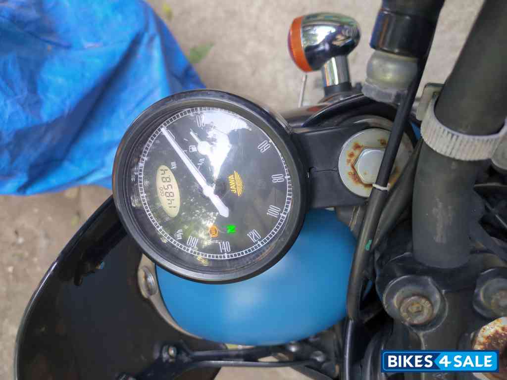 Jawa 42 Dual Tone Jawa 42 Dual Tone