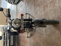 Black Royal Enfield Classic 350