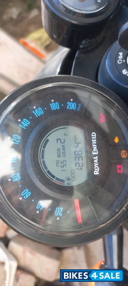 Stencil White Royal Enfield Shotgun 650 Stencil White Royal Enfield Shotgun 650