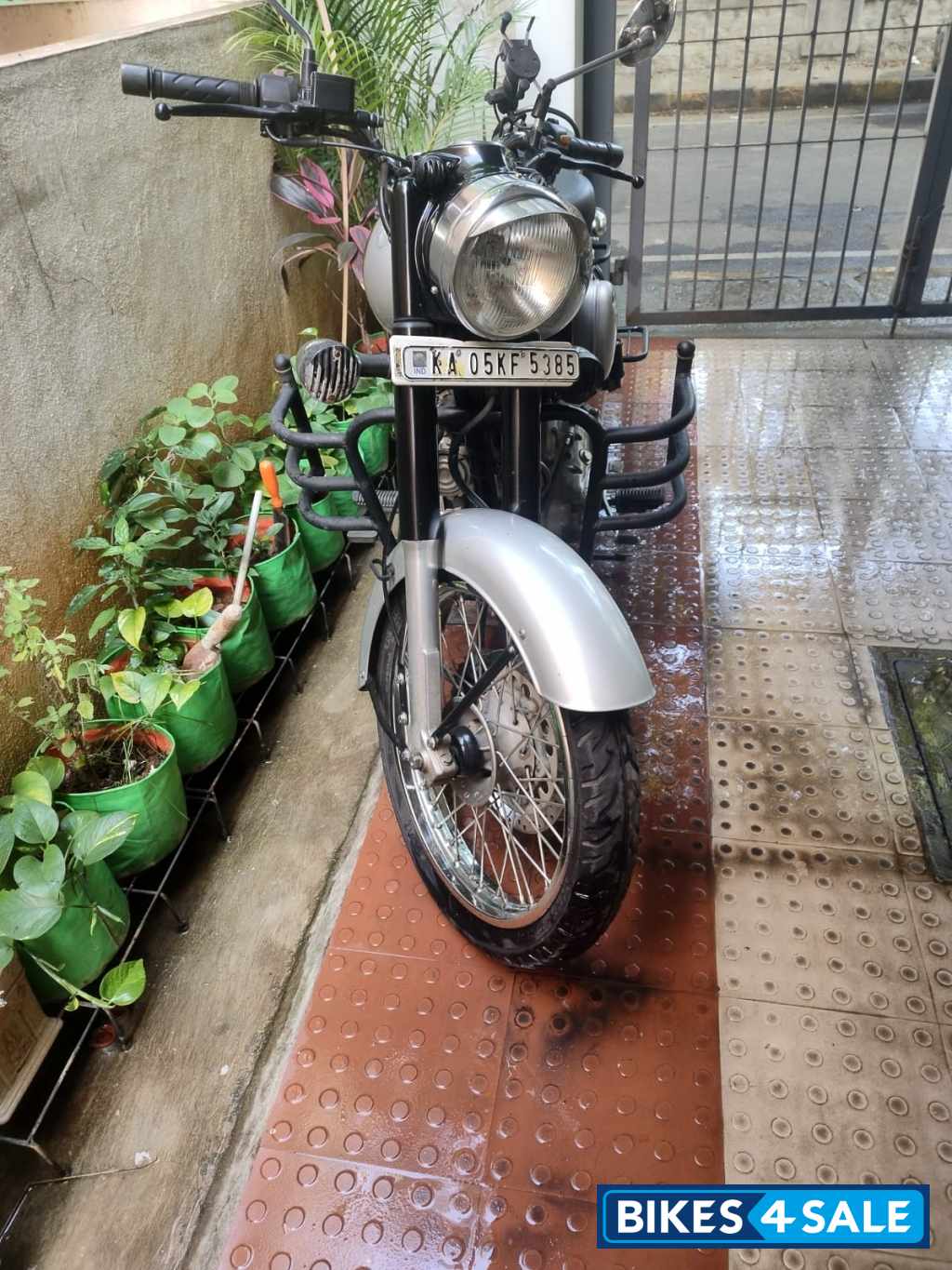 Royal Enfield Classic 350