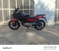 Bajaj Pulsar 220F 2014 Model