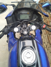 Yamaha R15 V4