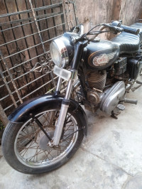 Royal Enfield Bullet Standard 350