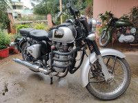 Royal Enfield Classic 350 2017 Model