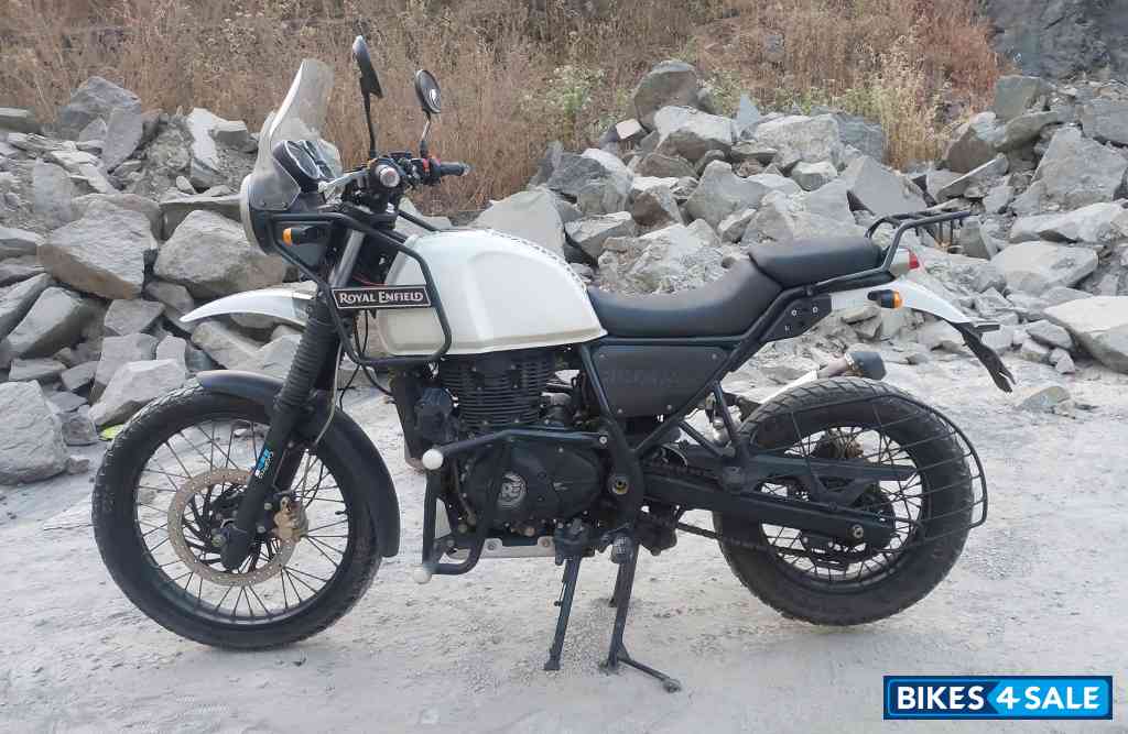 White Royal Enfield Himalayan