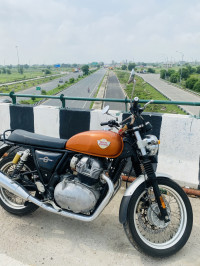 Royal Enfield Interceptor 650 Twin 2022 Model