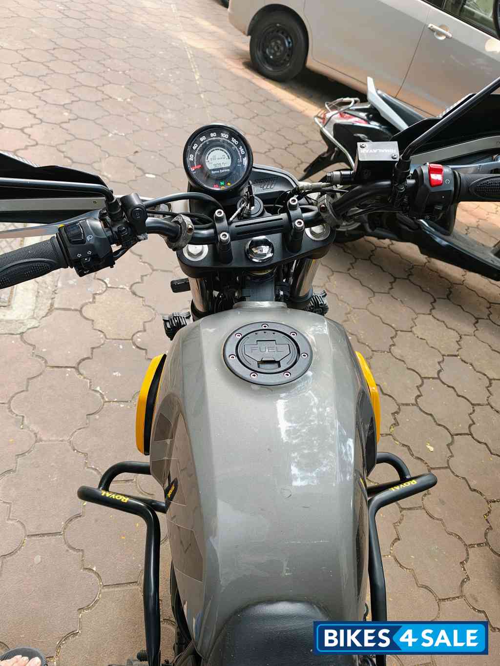 Grey Yellow Royal Enfield Scram 411 Grey Yellow Royal Enfield Scram 411