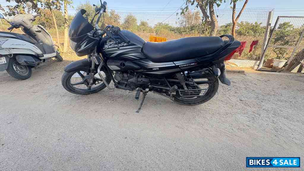 Black Hero Super Splendor Black Hero Super Splendor