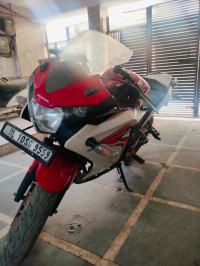 Honda CBR 150R 2015 Model