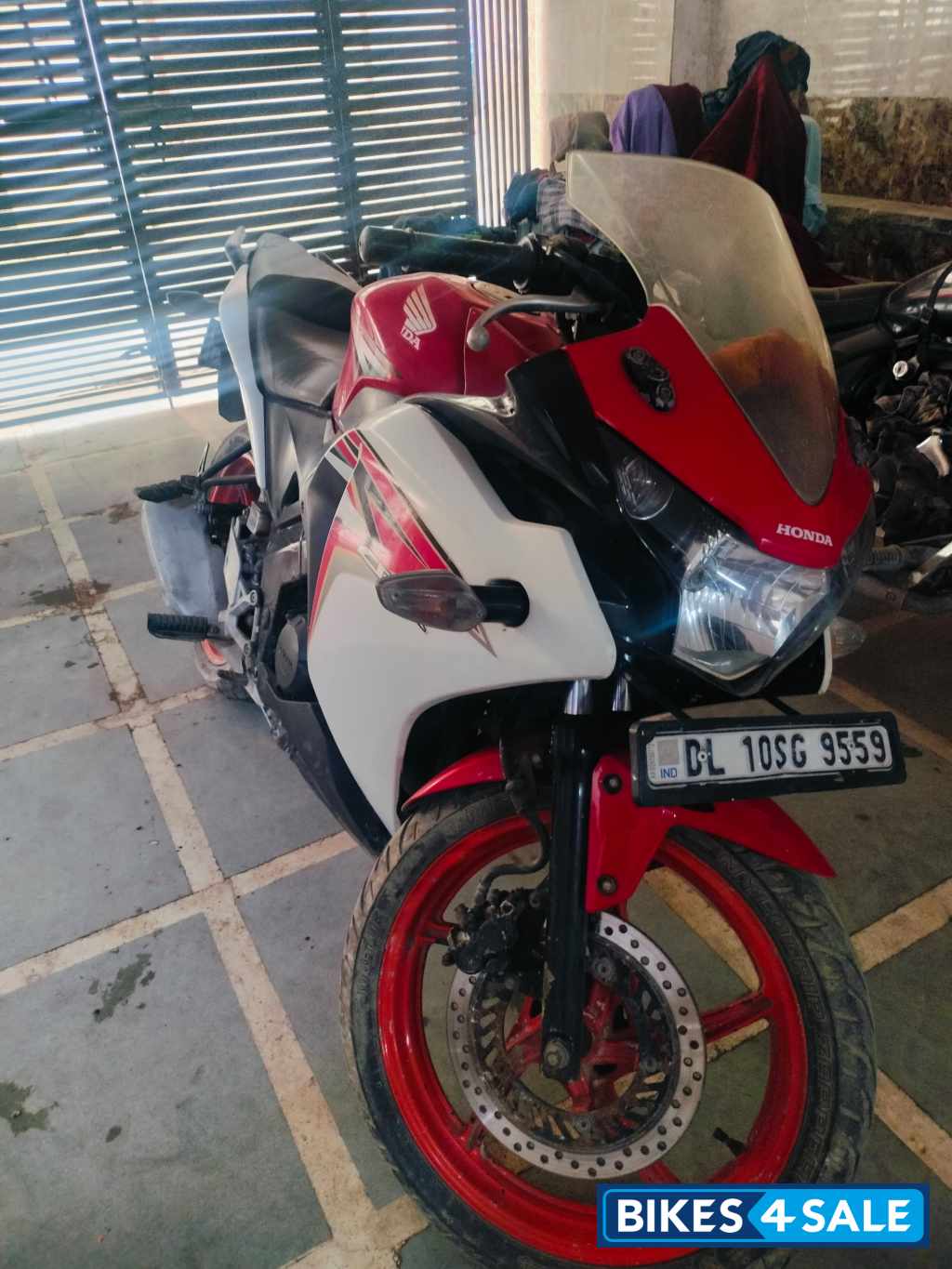 Honda CBR 150R Honda CBR 150R