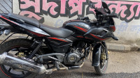 Black Bajaj Pulsar 220F