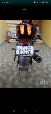 Black Bajaj Pulsar 150 Twin Disc