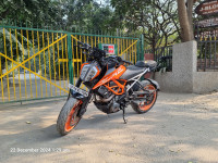 KTM Duke 390