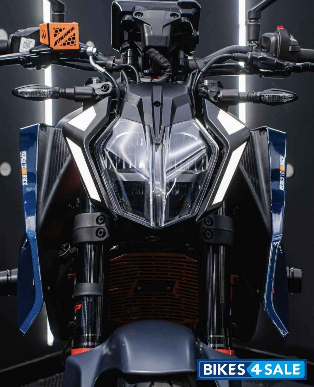 Bule KTM Duke 390 2024 Bule KTM Duke 390 2024