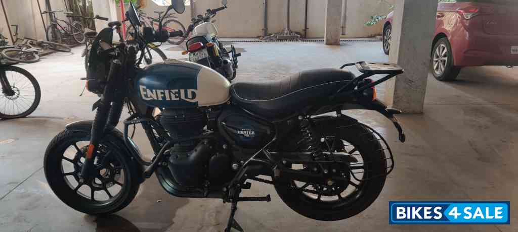 Royal Blue Royal Enfield Hunter 350 Metro Royal Blue Royal Enfield Hunter 350 Metro