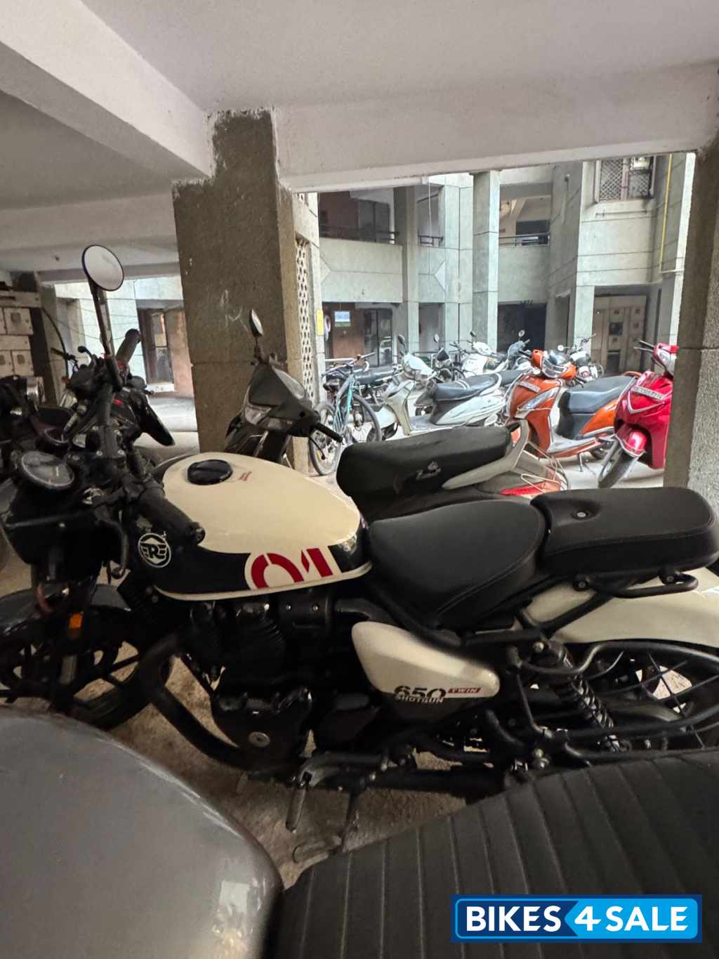 Royal Enfield Shotgun 650 Royal Enfield Shotgun 650