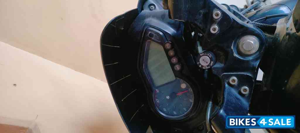 Black Bajaj Pulsar 150 Black Bajaj Pulsar 150