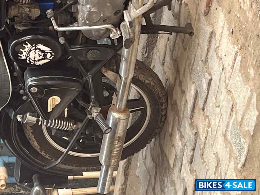 Royal Enfield Classic 350 Royal Enfield Classic 350