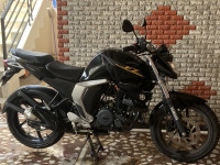 Yamaha FZ FI V2 2017 Model