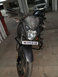 Honda CB Hornet 160R ABS