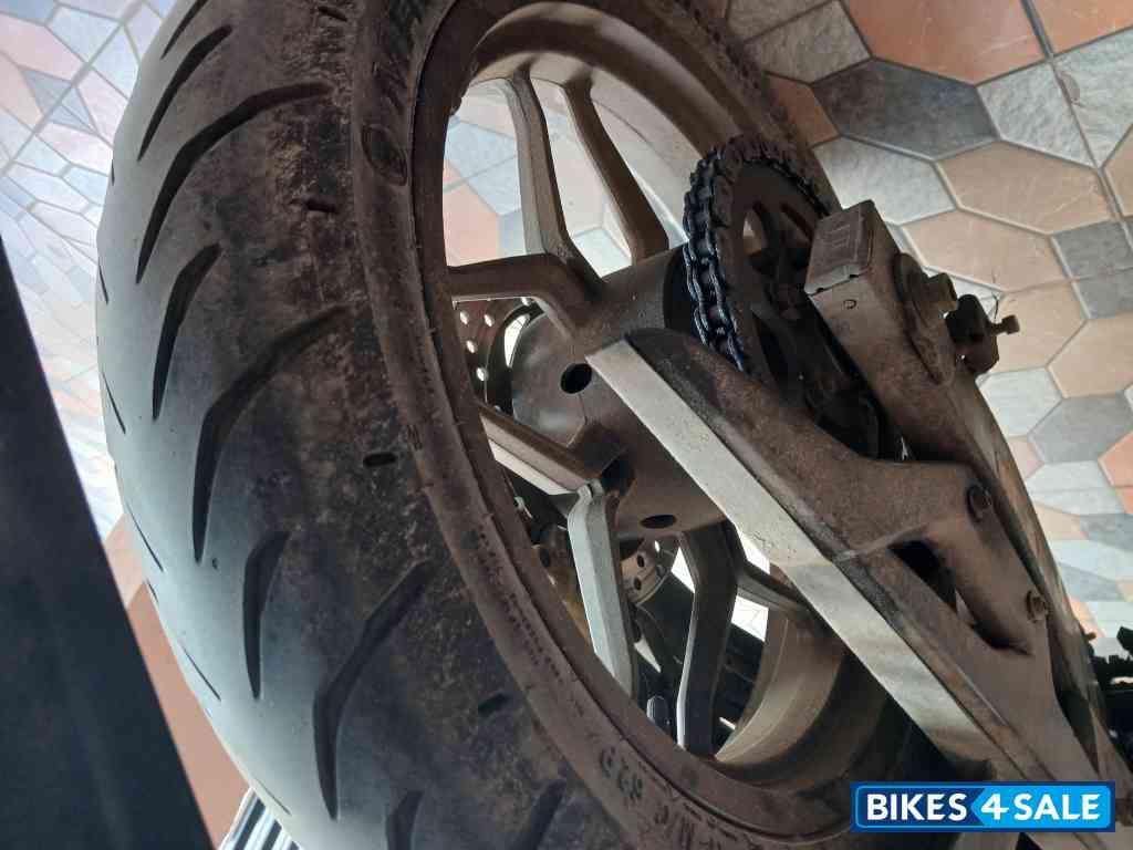 Red Bajaj Pulsar AS 200 Red Bajaj Pulsar AS 200