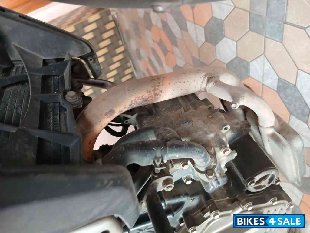 Red Bajaj Pulsar AS 200 Red Bajaj Pulsar AS 200