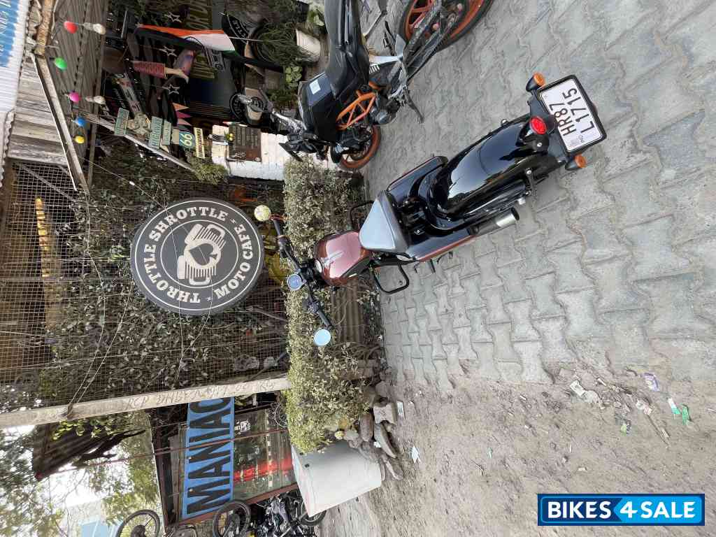 Jawa 42 Bobber Dual Channel ABS Jawa 42 Bobber Dual Channel ABS