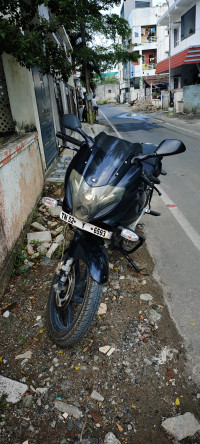 Bajaj Pulsar 220F 2010 Model