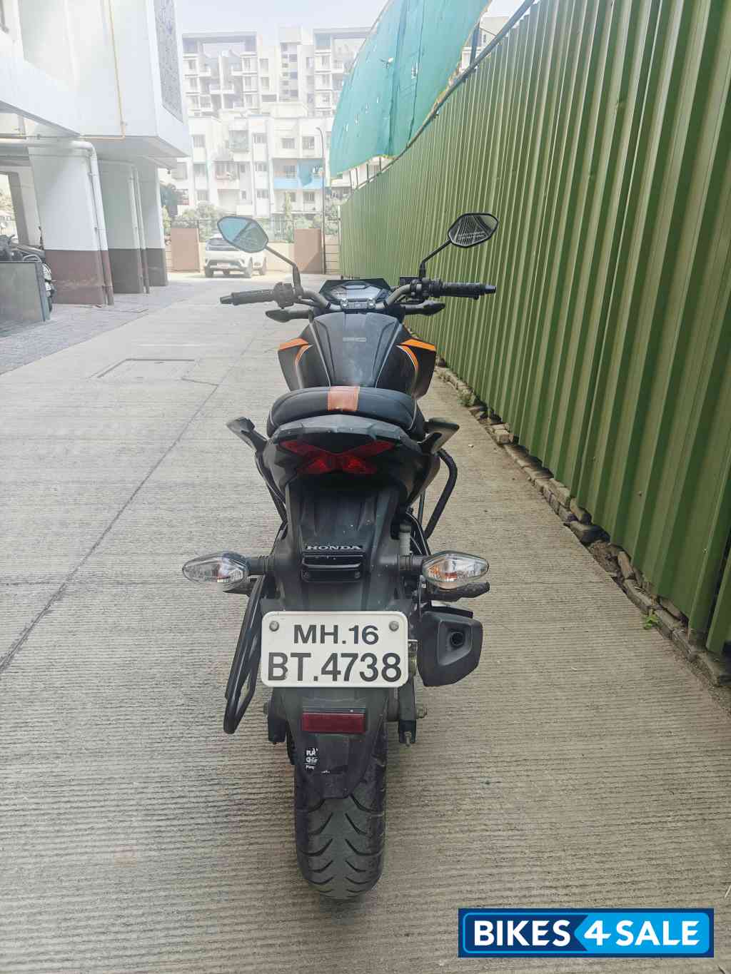 Honda CB Hornet 160R Honda CB Hornet 160R