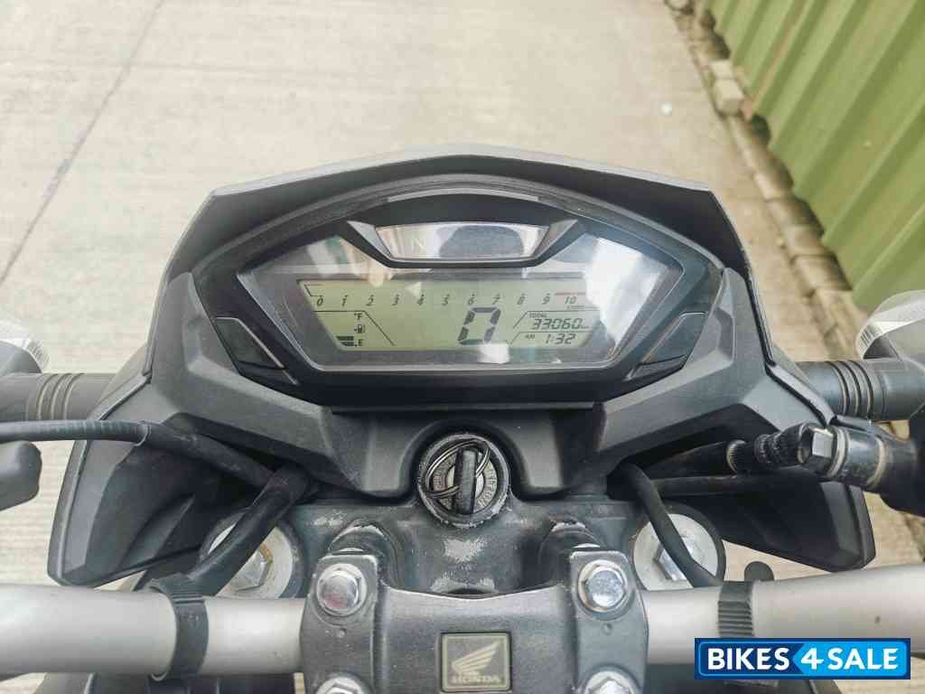 Honda CB Hornet 160R Honda CB Hornet 160R