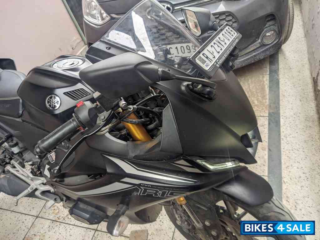 Dark Knight Yamaha R15 V4 Dark Knight Yamaha R15 V4