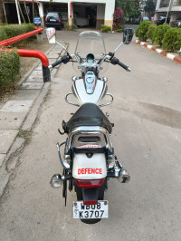 Bajaj Avenger Cruise 220