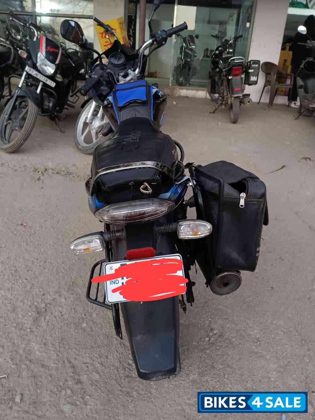 Bajaj Discover 100 Bajaj Discover 100