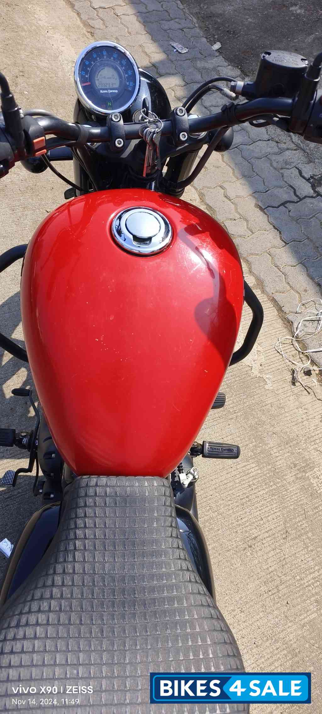 Royal Enfield Meteor 350 Fireball Royal Enfield Meteor 350 Fireball