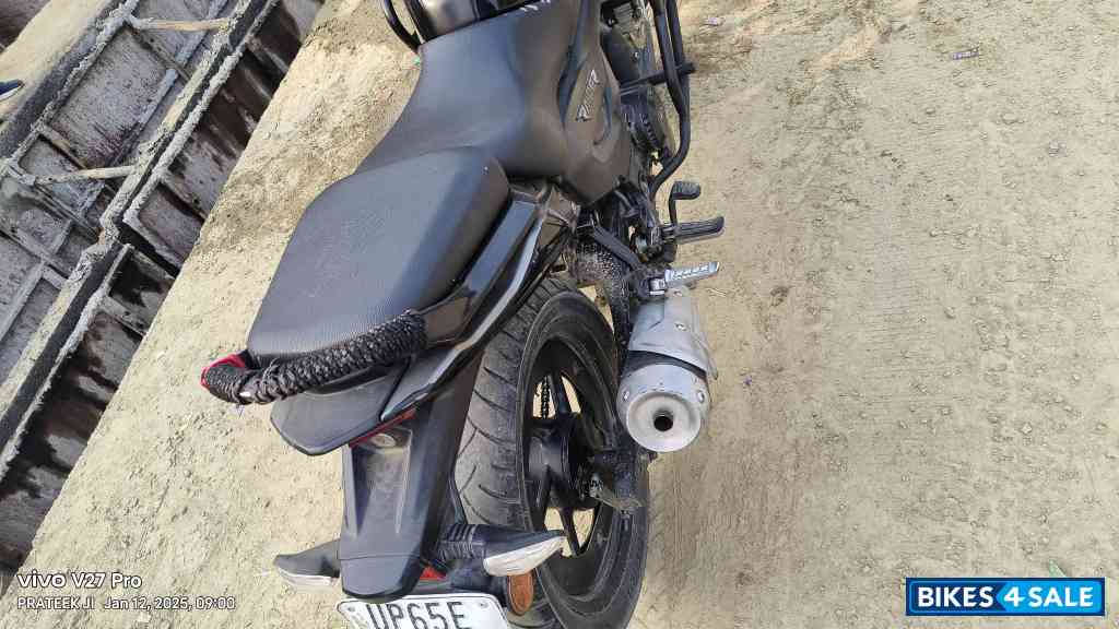TVS Raider Split Seat TVS Raider Split Seat