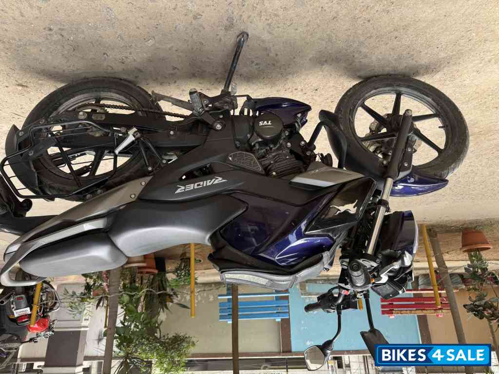 Blue TVS Raider 125 Blue TVS Raider 125
