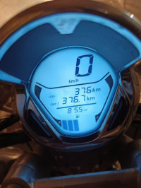 Black Bajaj Avenger Cruise 220