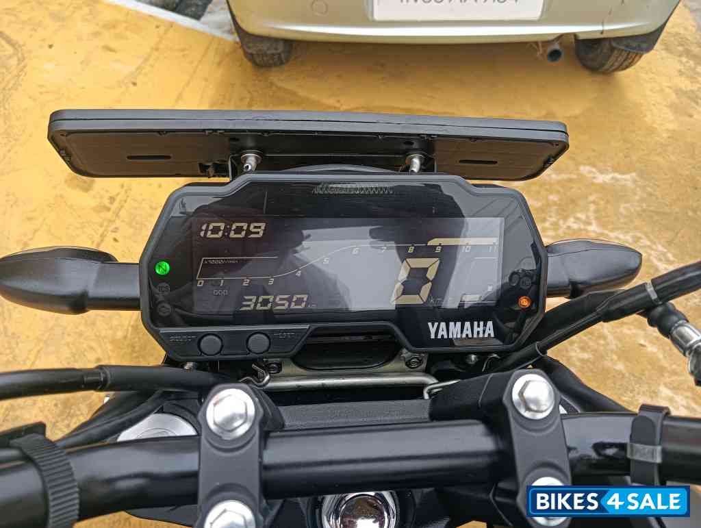 Yamaha FZ-S FI Ver 4.0 DLX