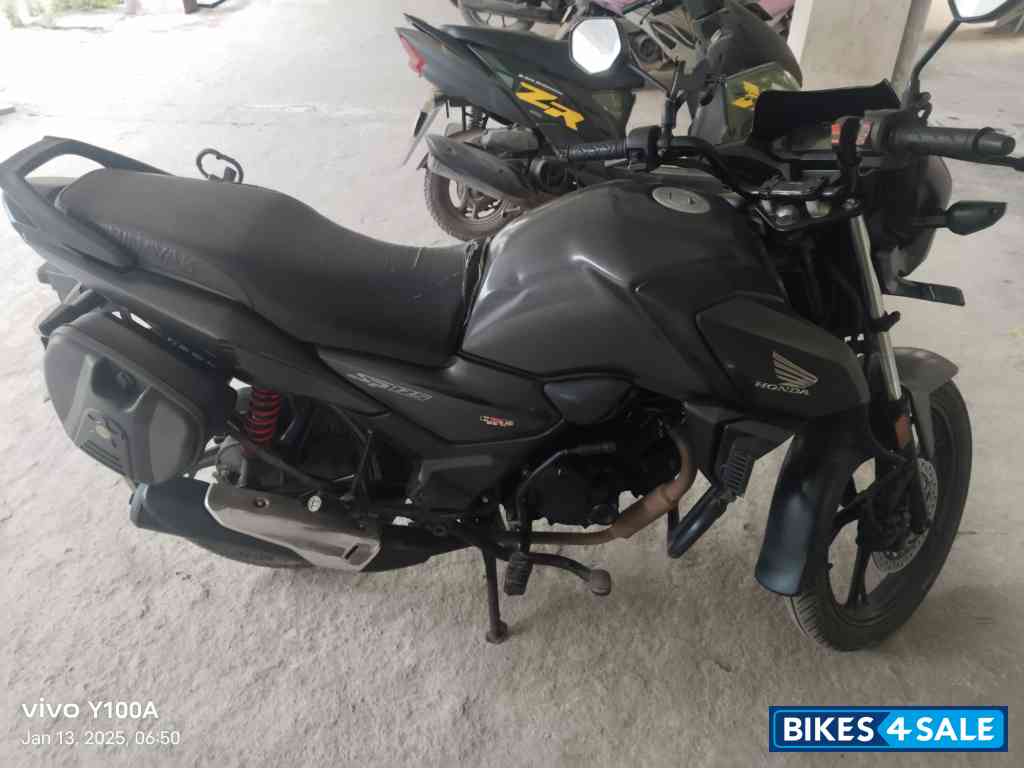 Gray Honda SP 125 BSVI Gray Honda SP 125 BSVI