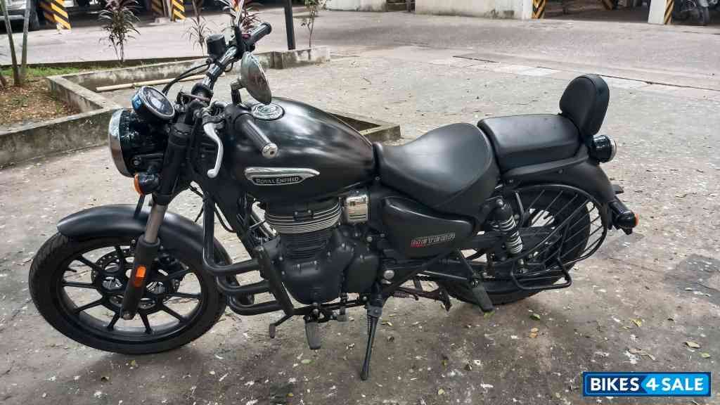 Royal Enfield Meteor 350 Stellar Royal Enfield Meteor 350 Stellar