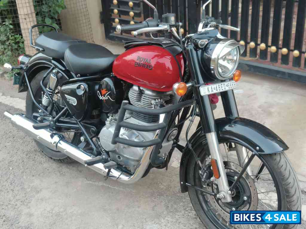 Royal Enfield Classic 350 Redditch Red